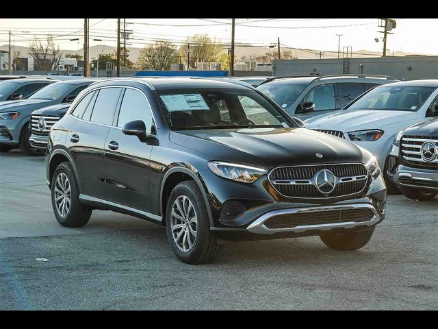 2026 Mercedes-Benz GLC 300
