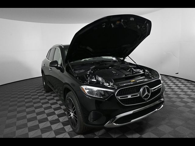 2026 Mercedes-Benz GLC 300