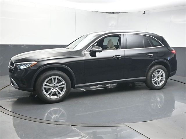 2026 Mercedes-Benz GLC 300