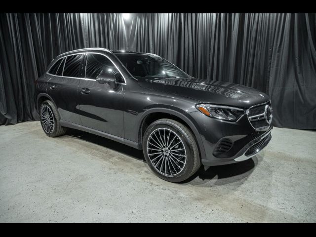 2026 Mercedes-Benz GLC 300