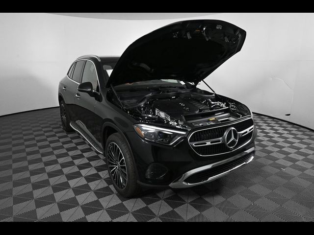 2026 Mercedes-Benz GLC 300