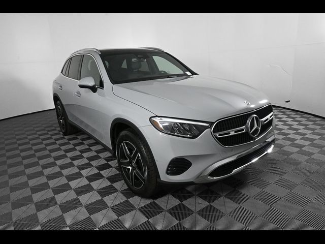 2026 Mercedes-Benz GLC 300