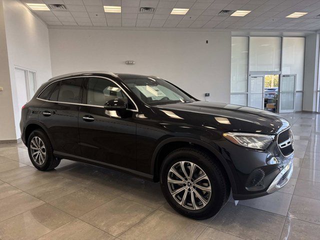 2026 Mercedes-Benz GLC 300