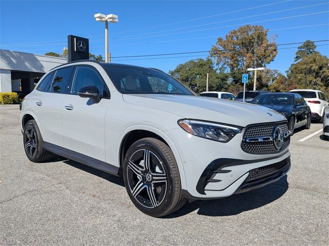 2026 Mercedes-Benz GLC 300