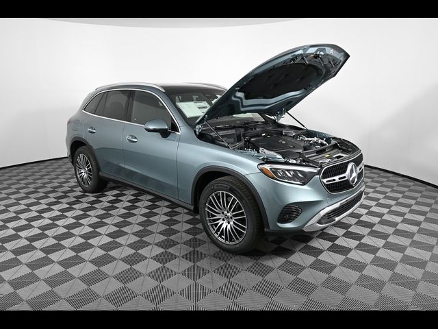 2026 Mercedes-Benz GLC 300