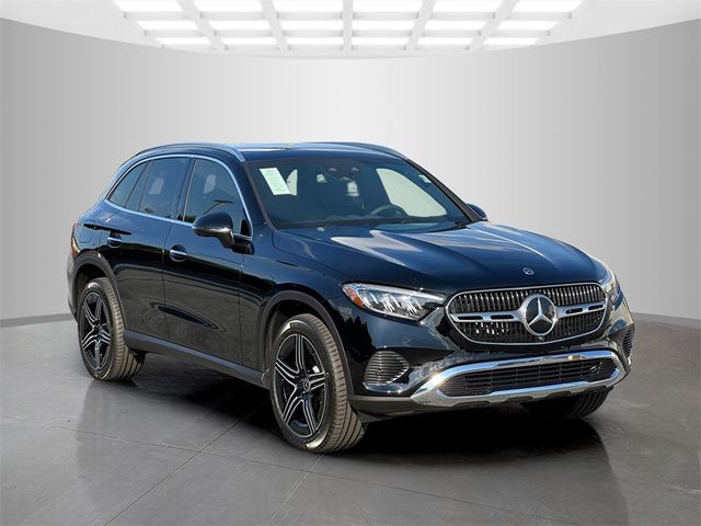 2026 Mercedes-Benz GLC 300