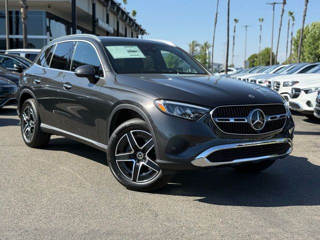 2026 Mercedes-Benz GLC 300