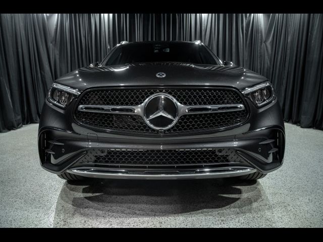 2026 Mercedes-Benz GLC 300