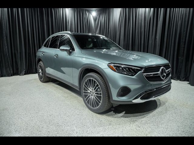 2026 Mercedes-Benz GLC 300