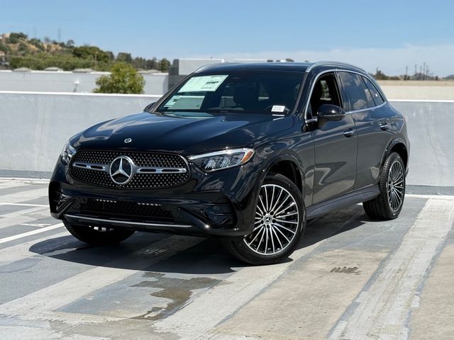 2026 Mercedes-Benz GLC 300