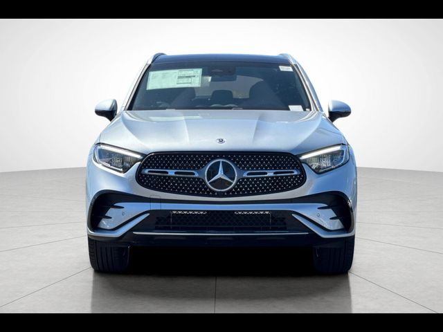 2026 Mercedes-Benz GLC 300