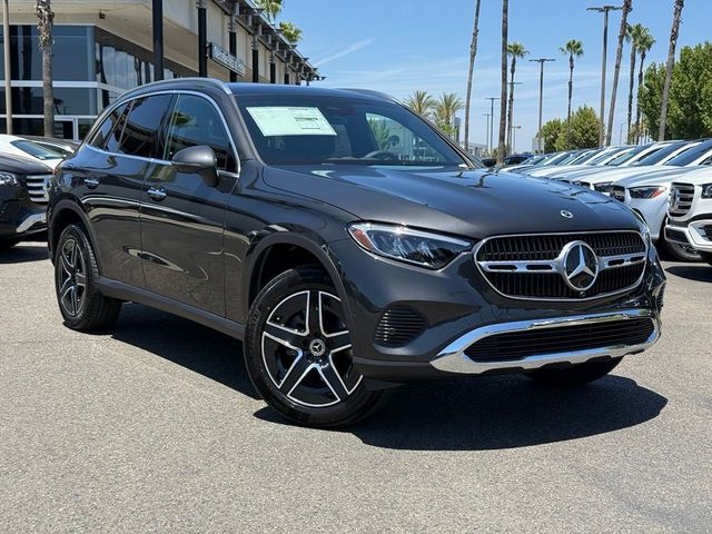 2026 Mercedes-Benz GLC 300