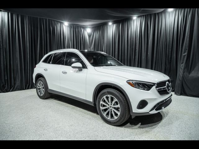 2026 Mercedes-Benz GLC 300
