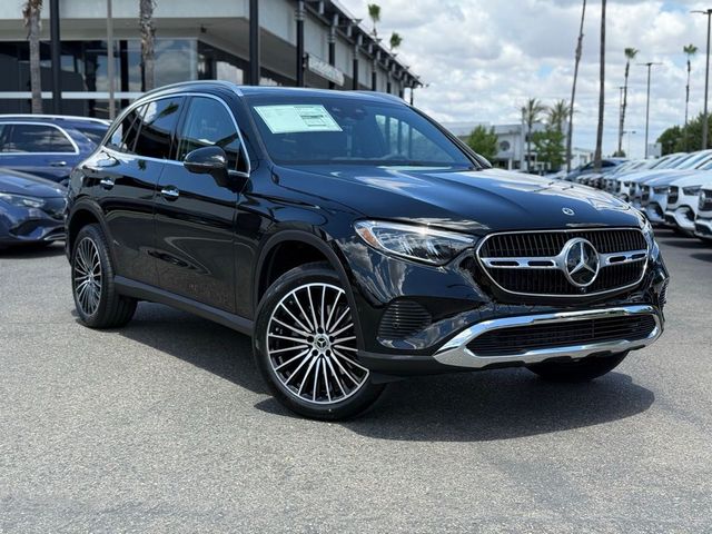2026 Mercedes-Benz GLC 300