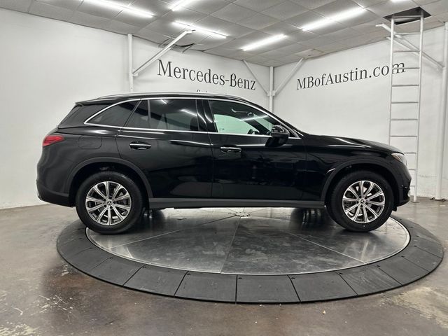 2026 Mercedes-Benz GLC 300