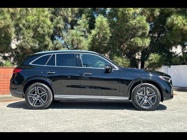 2026 Mercedes-Benz GLC 300