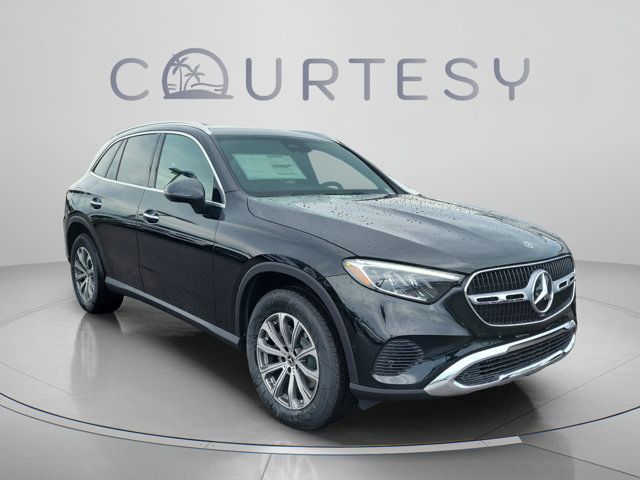 2026 Mercedes-Benz GLC 300