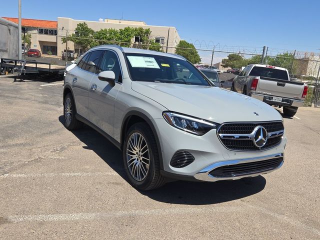 2026 Mercedes-Benz GLC 300