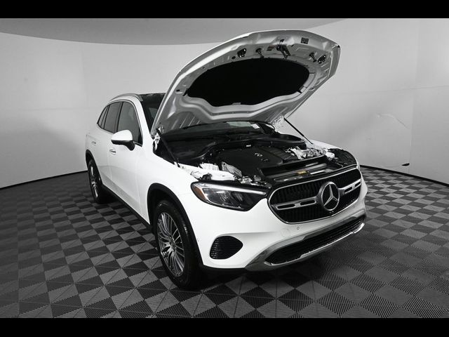 2026 Mercedes-Benz GLC 300