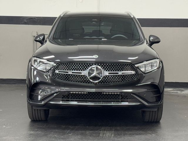 2026 Mercedes-Benz GLC 300