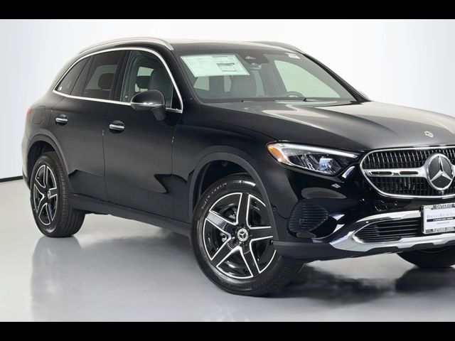 2026 Mercedes-Benz GLC 300