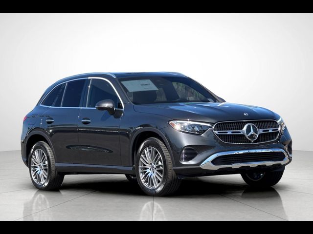 2026 Mercedes-Benz GLC 300