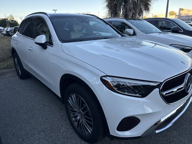 2026 Mercedes-Benz GLC 300