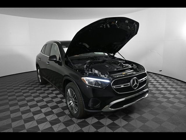 2026 Mercedes-Benz GLC 300