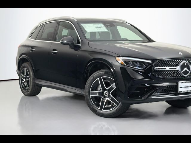 2026 Mercedes-Benz GLC 300