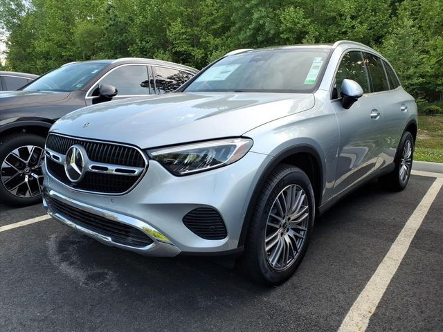 2026 Mercedes-Benz GLC 300