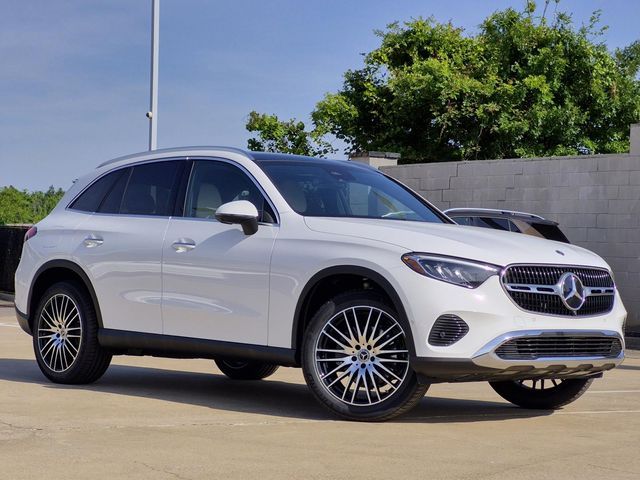 2026 Mercedes-Benz GLC 300