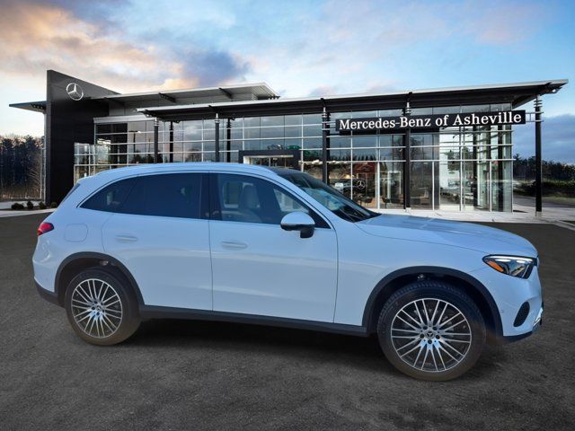 2026 Mercedes-Benz GLC 300