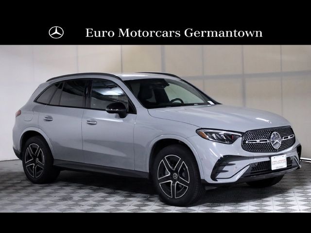 2026 Mercedes-Benz GLC 300
