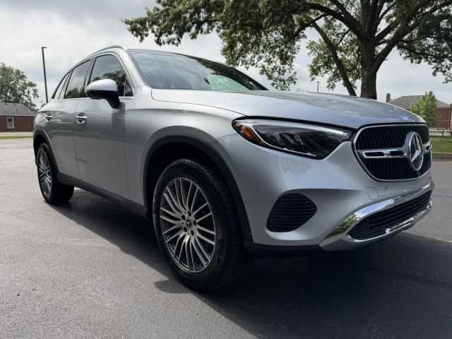 2026 Mercedes-Benz GLC 300