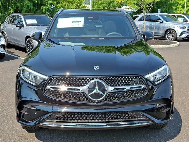 2026 Mercedes-Benz GLC 300