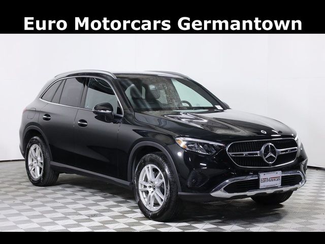 2026 Mercedes-Benz GLC 300