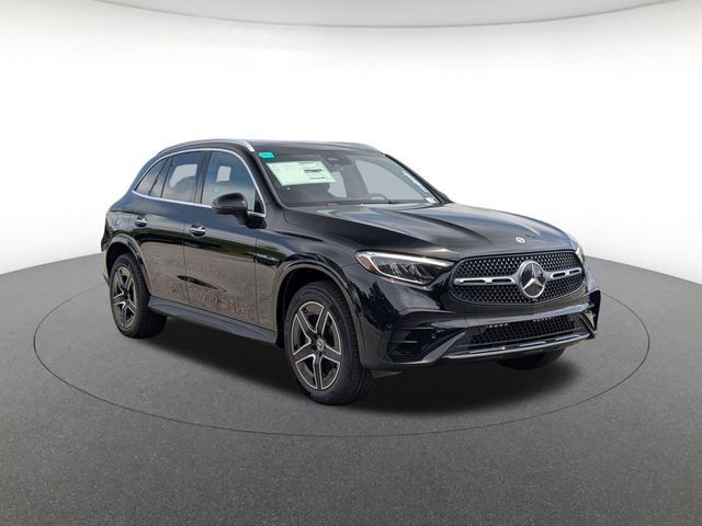 2026 Mercedes-Benz GLC 300