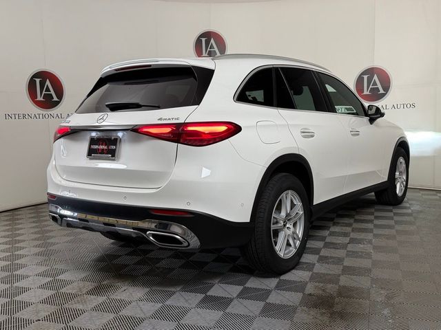 2026 Mercedes-Benz GLC 300