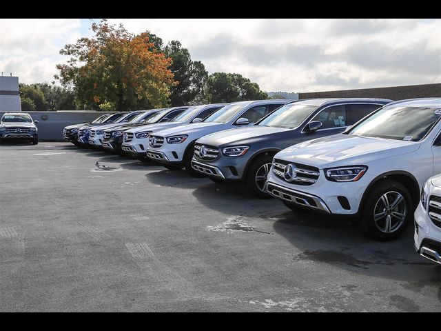 2026 Mercedes-Benz GLC 300