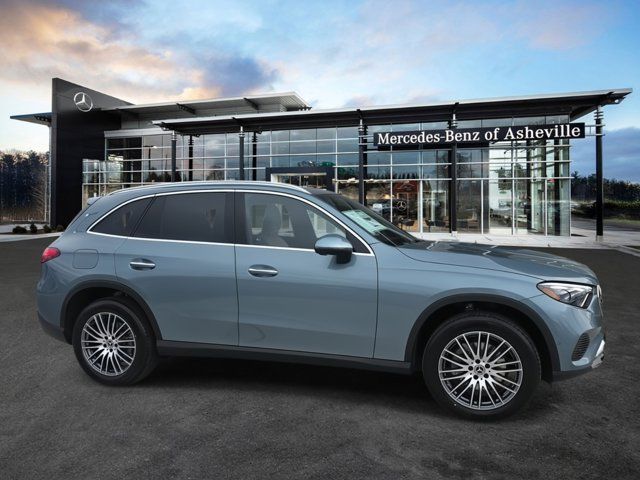 2026 Mercedes-Benz GLC 300