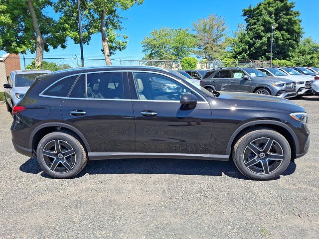 2026 Mercedes-Benz GLC 300