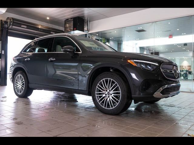 2026 Mercedes-Benz GLC 300