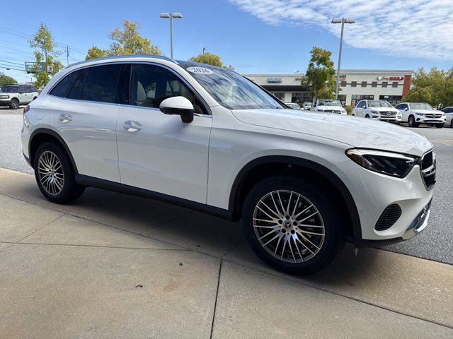 2026 Mercedes-Benz GLC 300