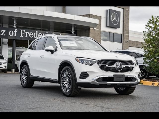 2026 Mercedes-Benz GLC 300