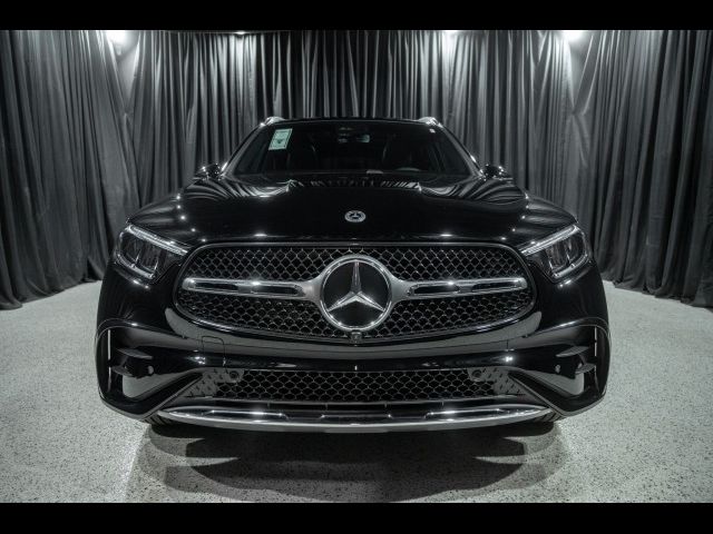 2026 Mercedes-Benz GLC 300
