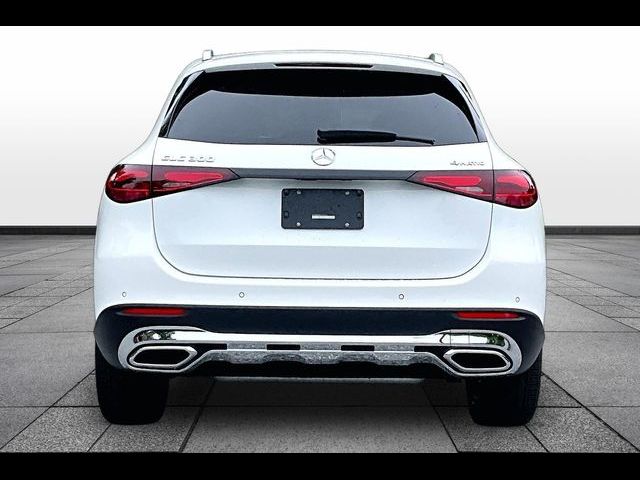 2026 Mercedes-Benz GLC 300