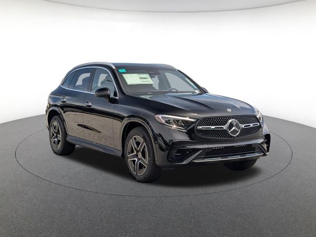 2026 Mercedes-Benz GLC 300