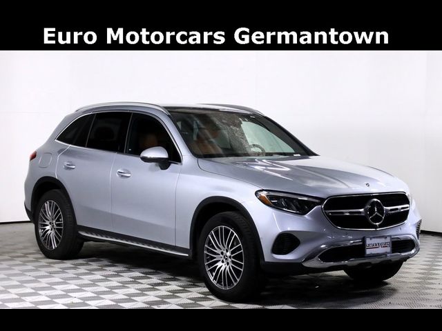 2026 Mercedes-Benz GLC 300