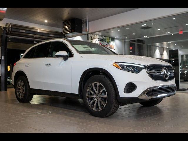 2026 Mercedes-Benz GLC 300