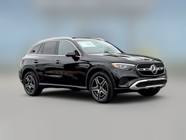 2026 Mercedes-Benz GLC 300